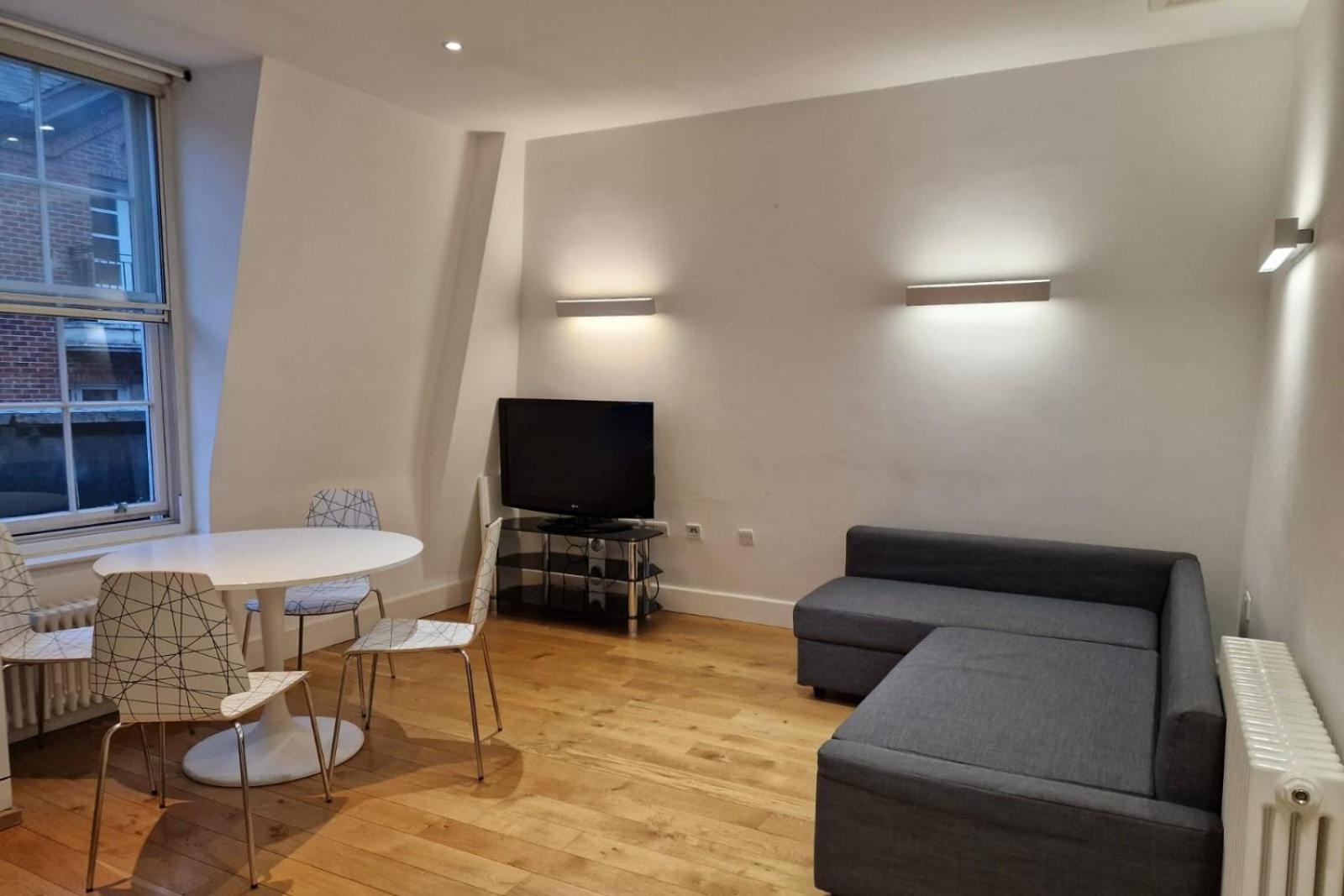 One Bedroom Apartment In Holborn Londra Dış mekan fotoğraf